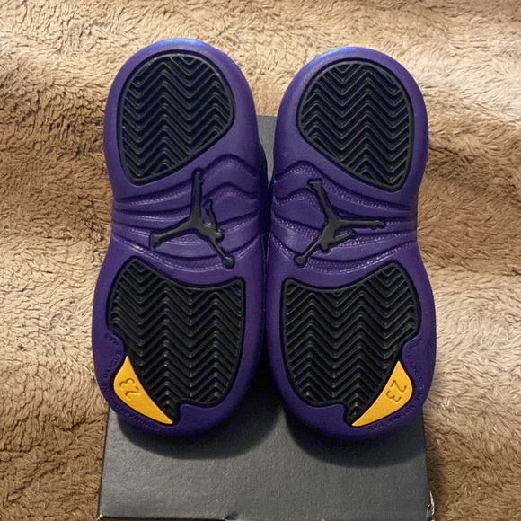 Toddler Boy 12s - Picture 3 of 3